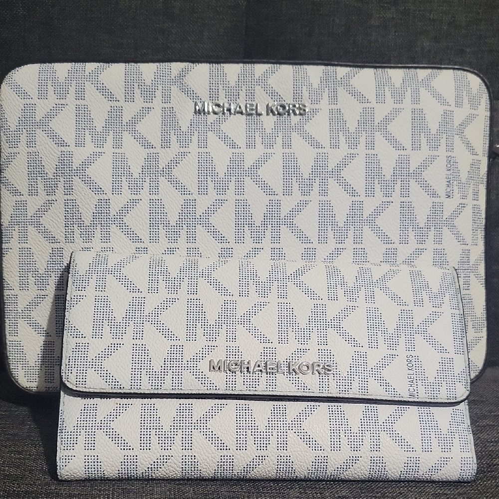 Michael Kors White and Blue Crossbody And Wallet Set